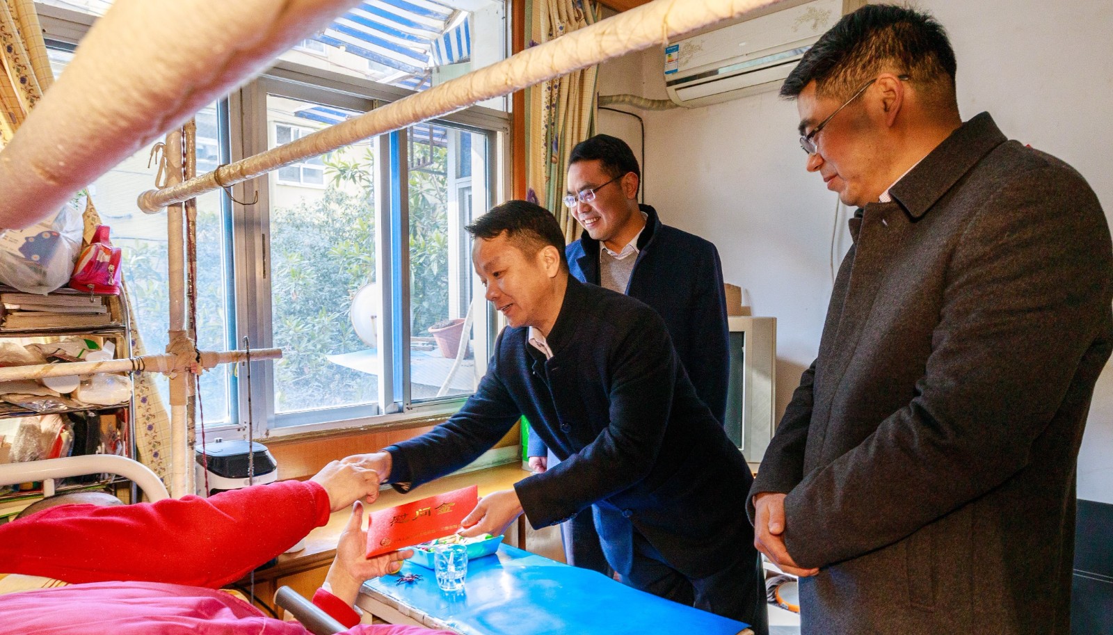 中国中铁“精准帮困专项基金”纪实（一）