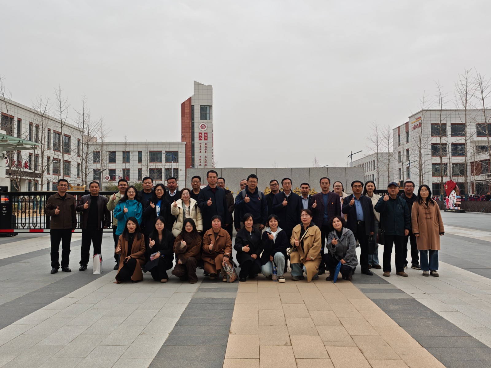 知更鸟蓝信封丨榆中项目、皋兰项目工作会议顺利举办